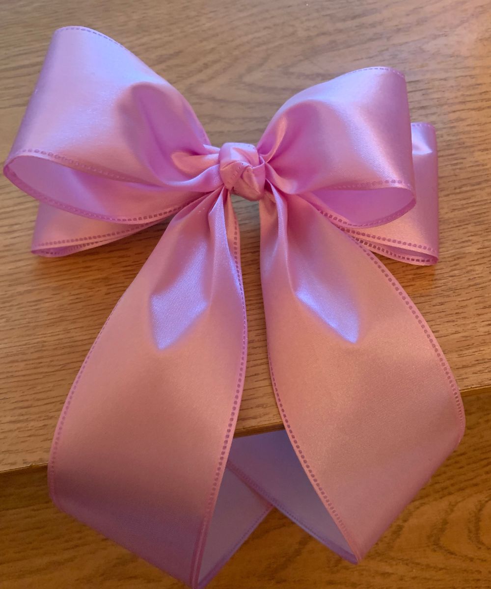 Elegant Satin Hair Bow - Handcrafted Ribbon Bow for All Occasions