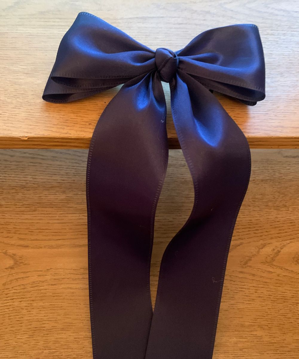 Handmade Elegant Satin Hair Bow - Classic Statement Accessory for All Occasions