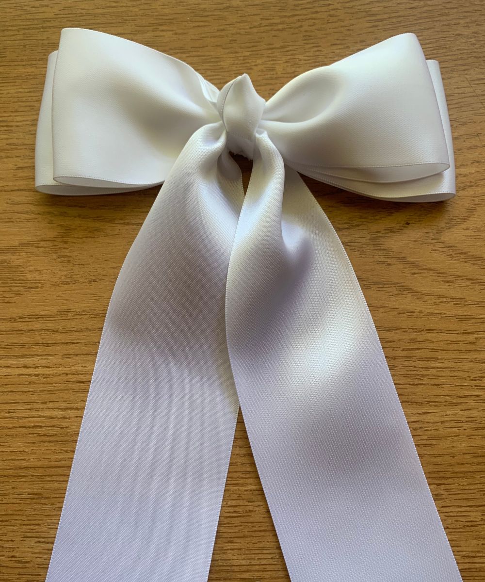 Handmade Elegant Satin Hair Bow - Classic Statement Accessory for All Occasions